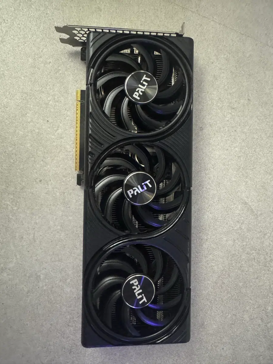 팰릿 5060ti 16g 26년7월구매