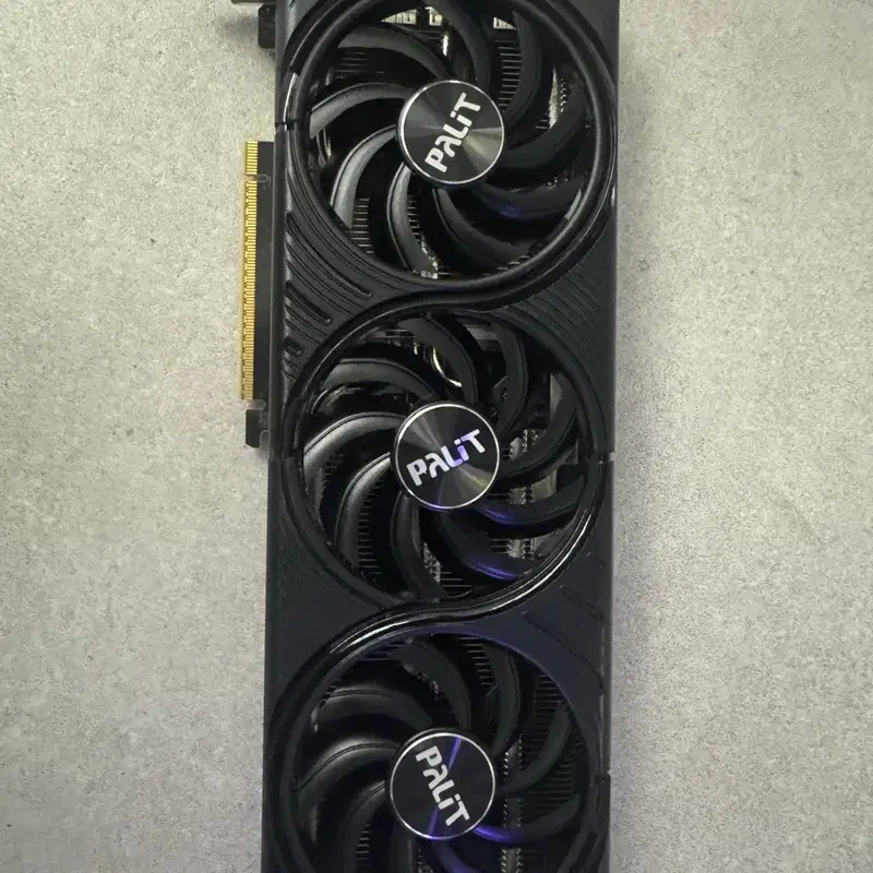 팰릿 5060ti 16g 26년7월구매
