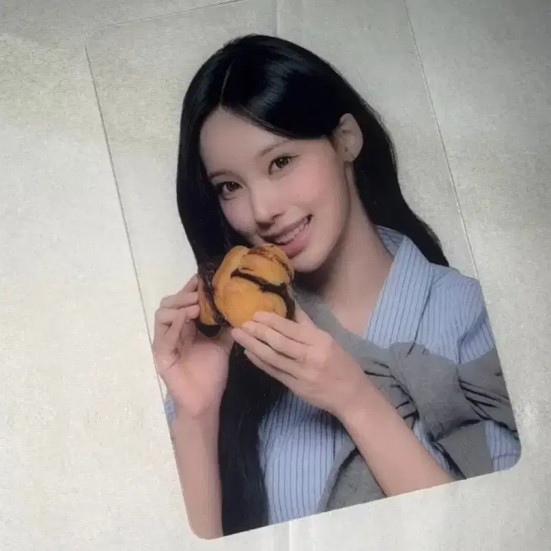 리센느 원이 포카 원이의 옥수수크림빵 포토카드 미나미
