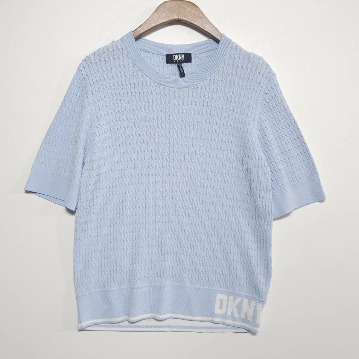 DKNY 골프 S 스카이블루 반팔 니트 55~66