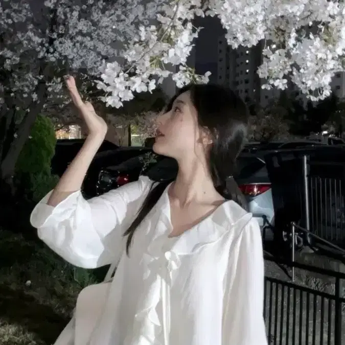 윤슬샵 romantico ruffle blouse 블라우스 프릴블라우스