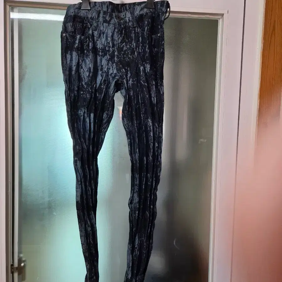 이세야미야키스키니진