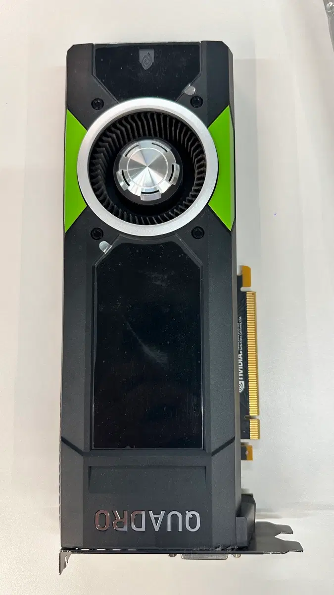 PC용 NVIDIA Quadro P5000 16GB