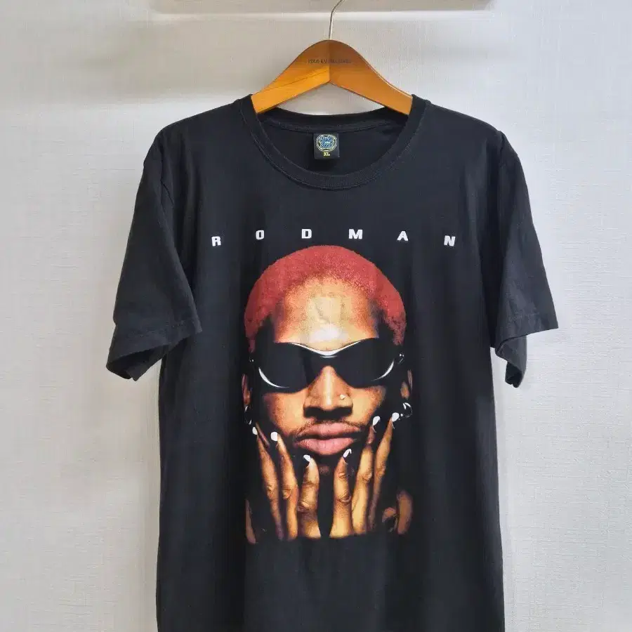 XL) ROCKY ROAD 로키로드 90's 로드맨 티셔츠 팝니다