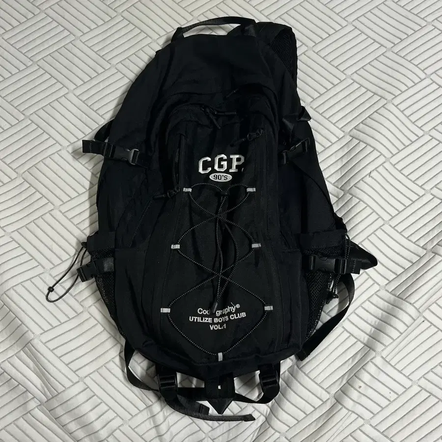 코드그라피 CGP 백팩 가방 블랙 스포티 데일리 대학생