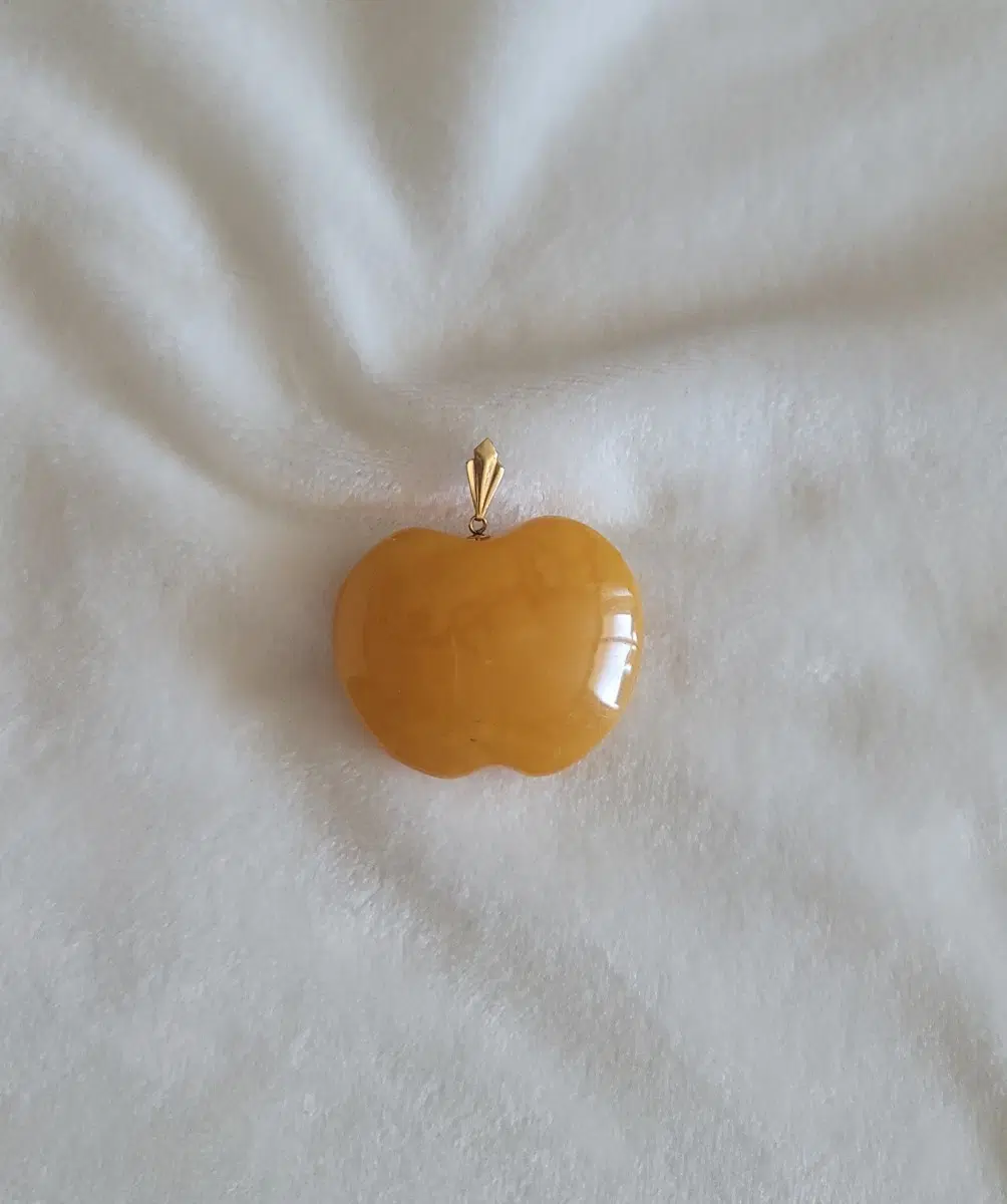 18K 호박 펜던트