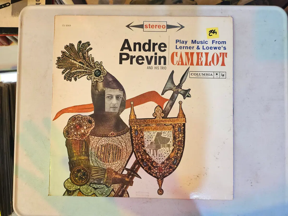 모던 재즈로 재해석한 명반 Andre Previn And His Trio Play Music From Lerner & Loewes Camelot