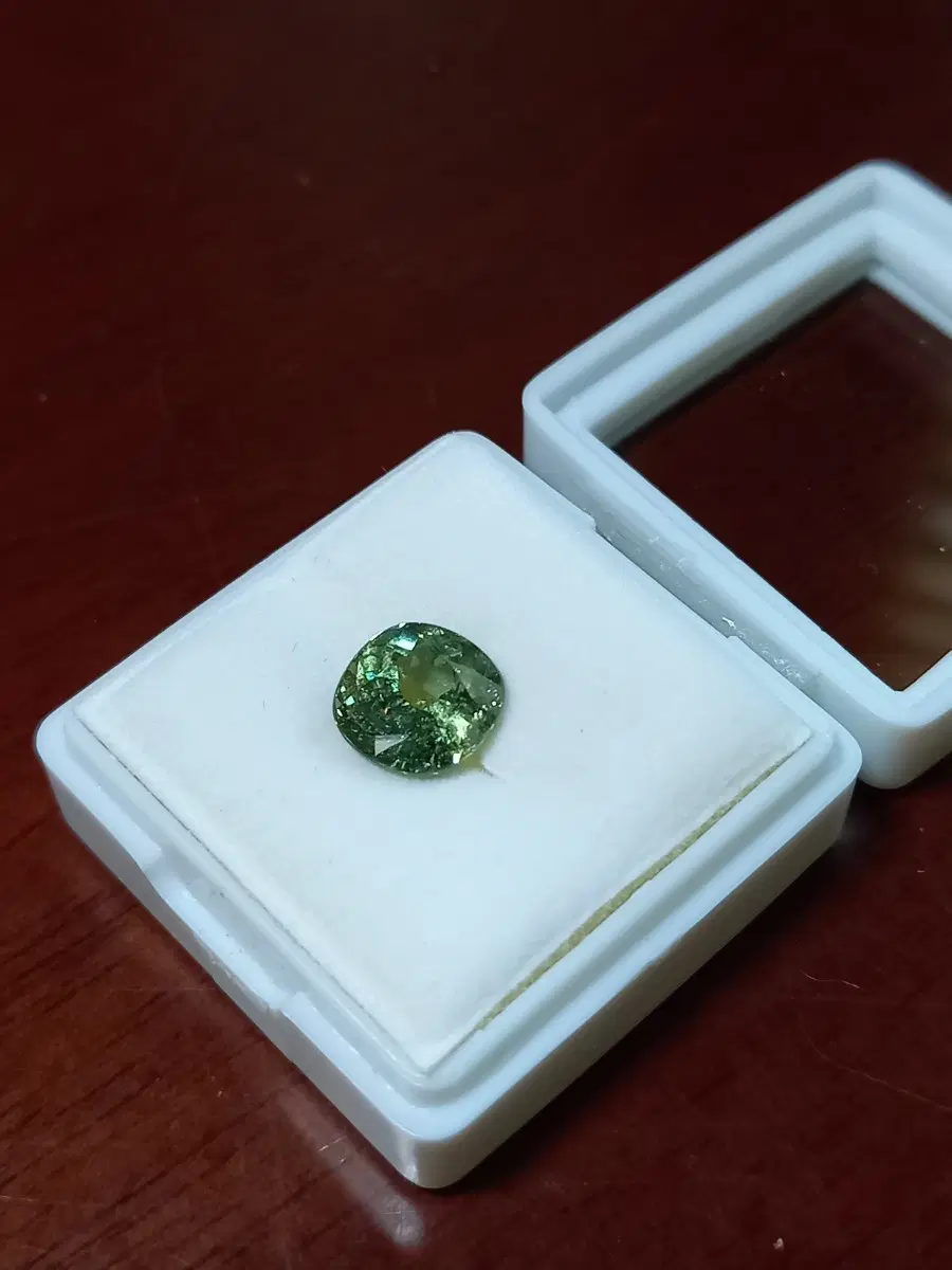 데만토이드 가넷 2 54ct