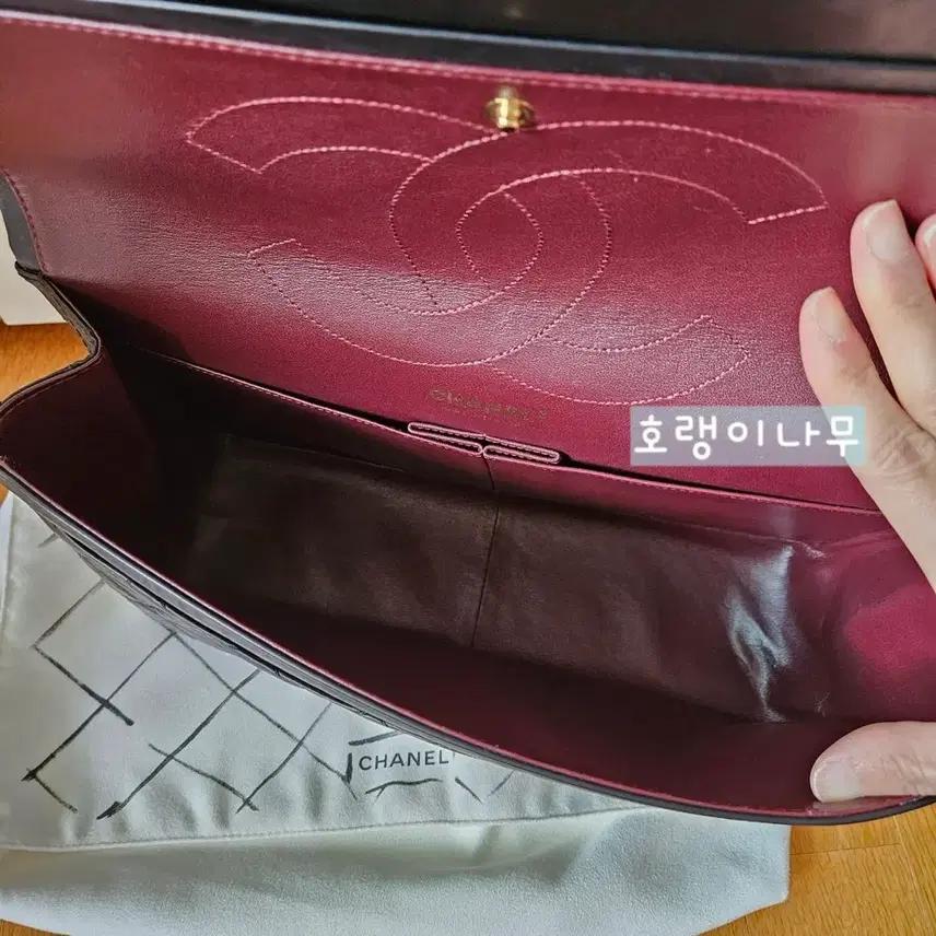 샤넬 2.55 빈티지 맥시(구라지) 금장 사진 8