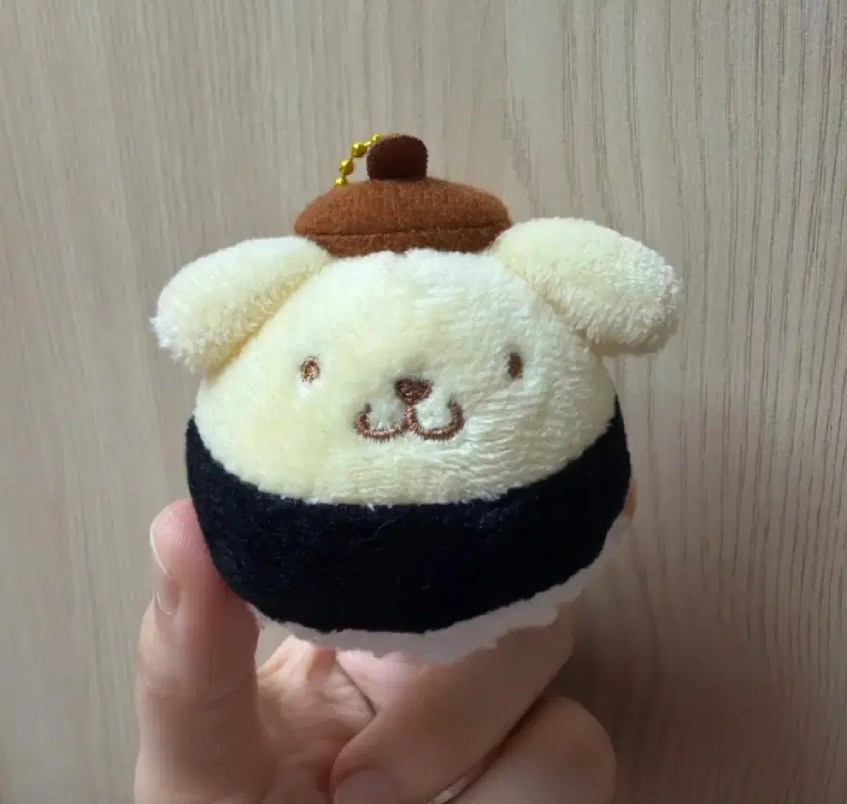 폼폼푸린 주먹밥
