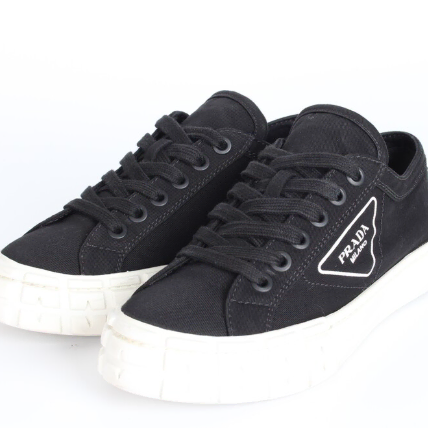 삼각로고 개버딘 스니커즈
