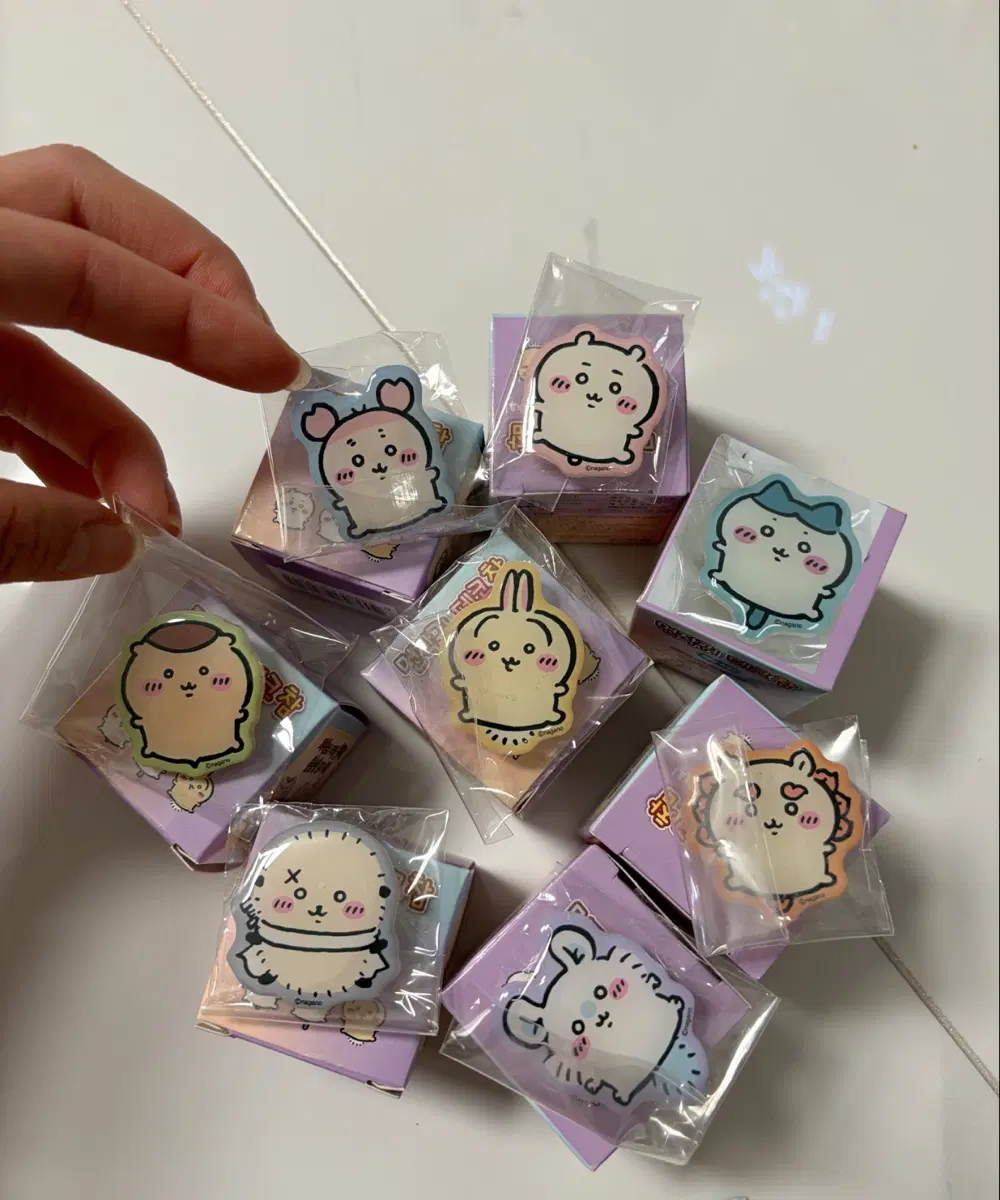 먼작귀 데코참 (마그넷으로 옷이나 가방꾸미기)