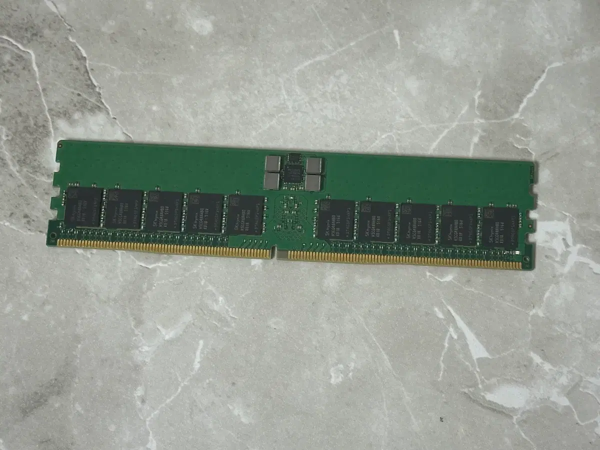 [서버용램] SK hynix 32GB 2Rx8 PC5-6400B RDIMM
