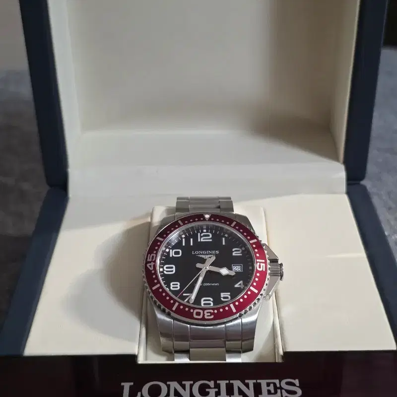 론진 하이드로콘퀘스트 41mm