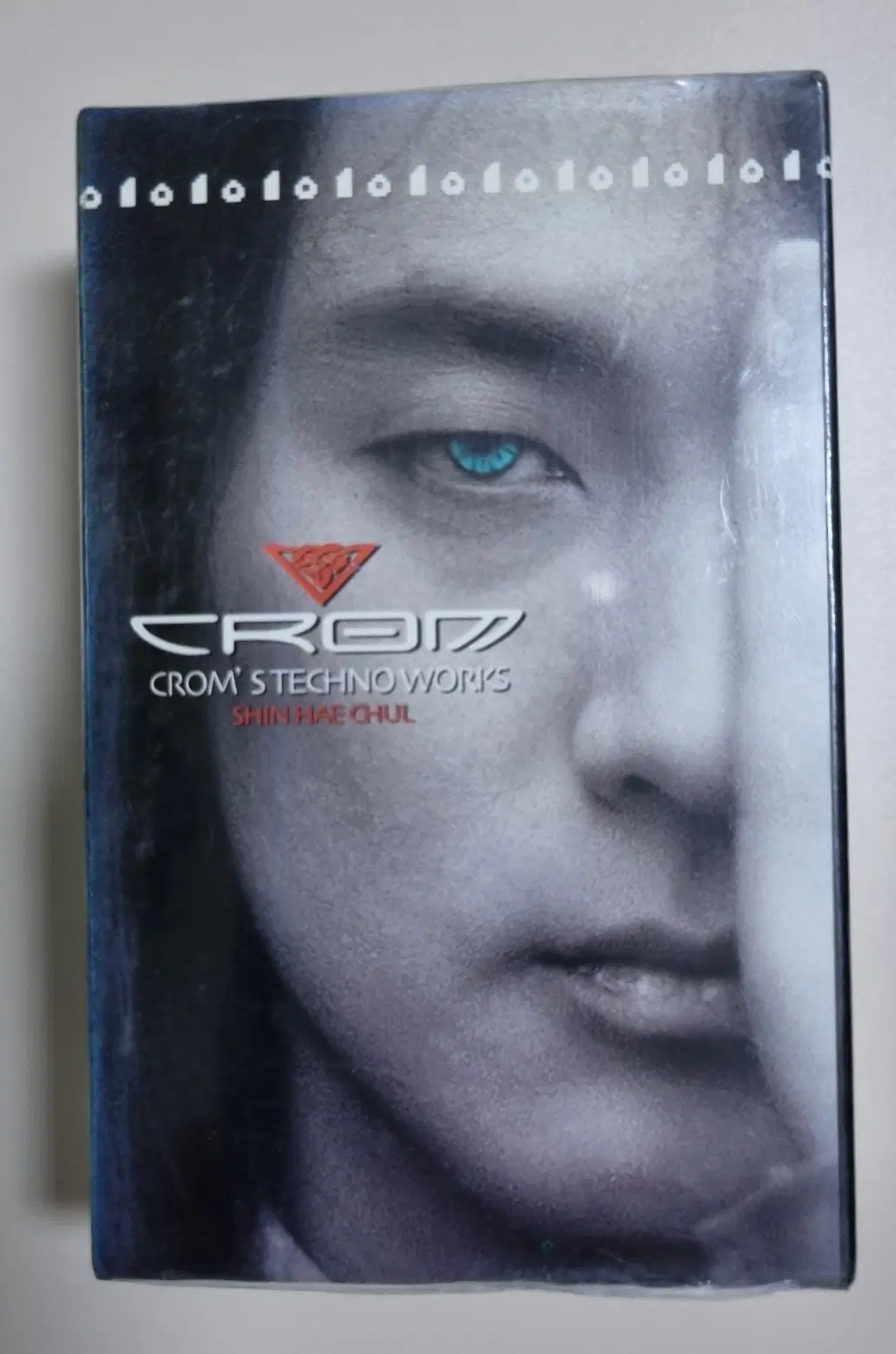 신해철 CROM 테크노 웍스 / 2tape (미개봉 카세트테이프)