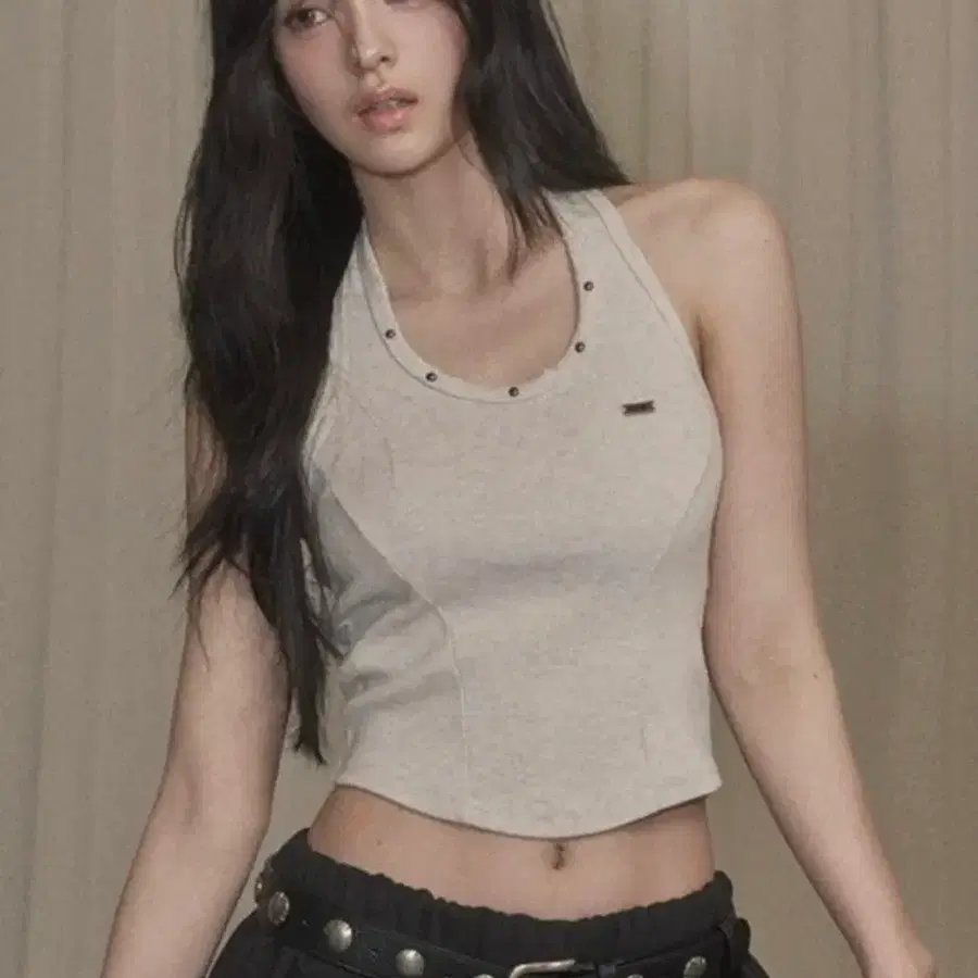 카키포인트 데미지 스터드 홀터 탑