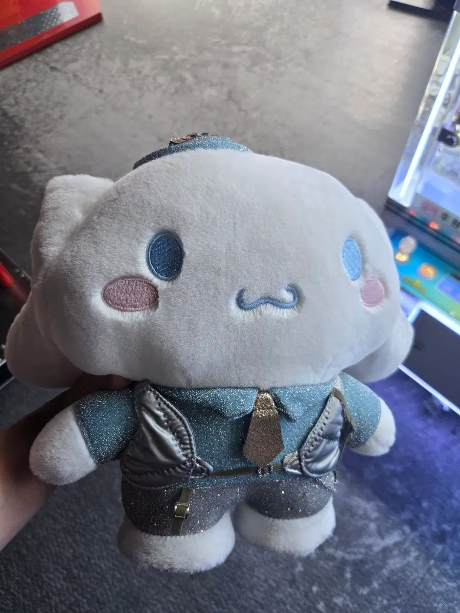 산리오 시나모롤 인형 블루 슈트