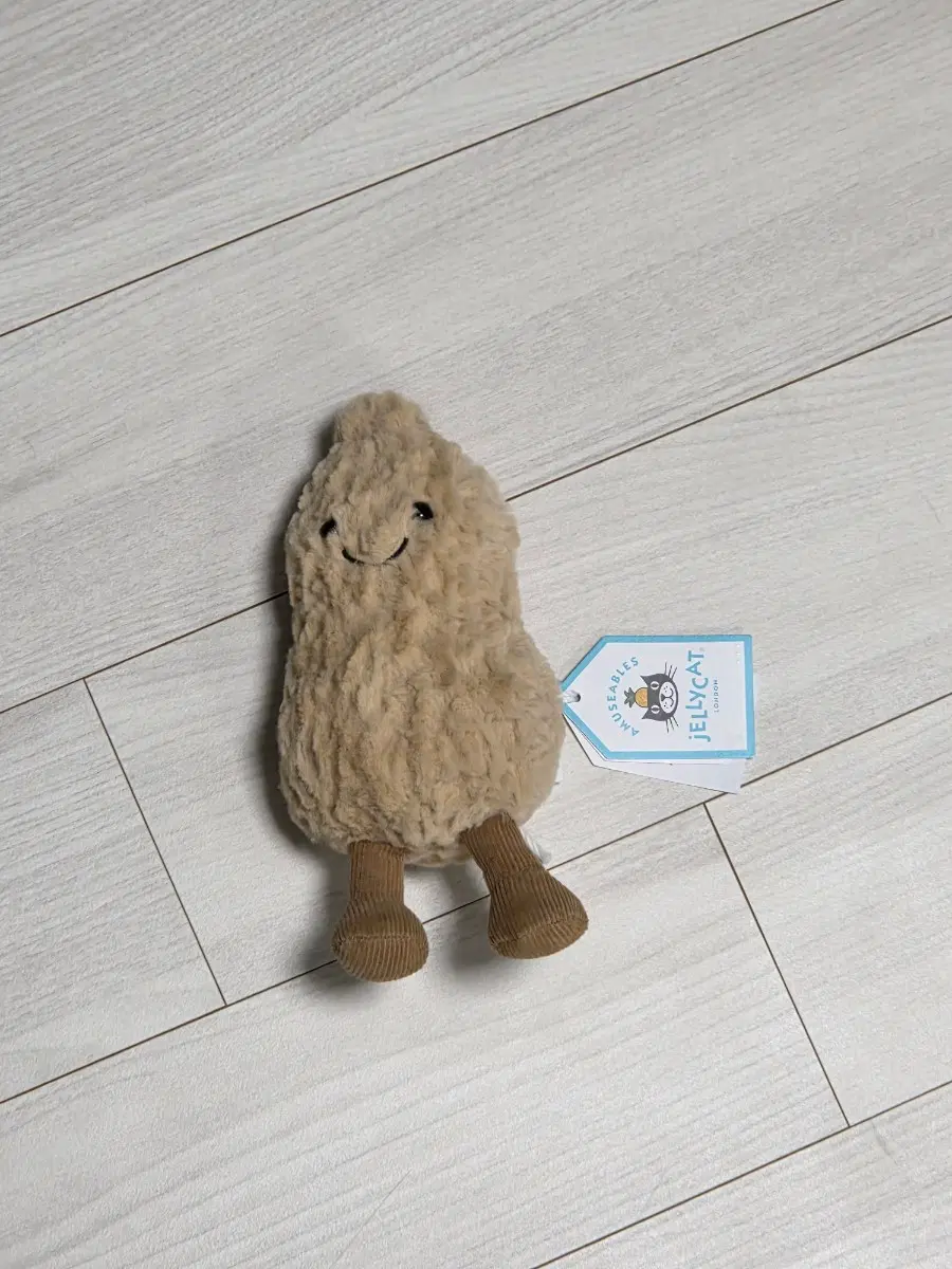 jellycat 젤리캣 피넛 땅콩 인형