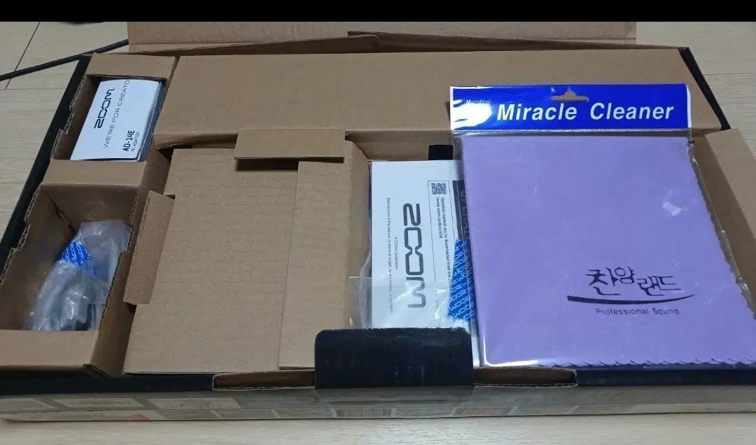ZOOM R24 멀티트랙 레코더