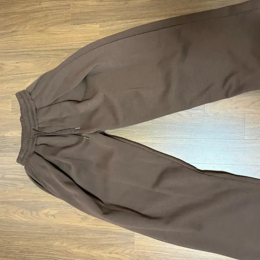 브라운색 와이드 팬츠 기모 L~XL