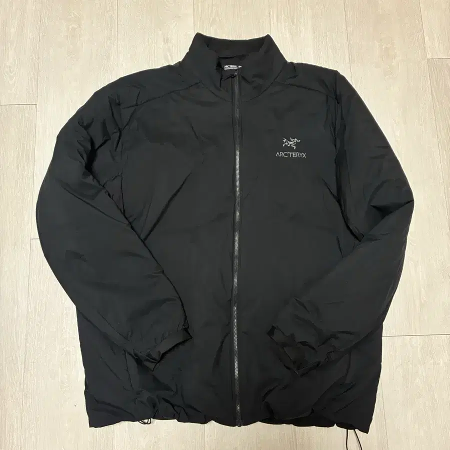 아크테릭스 아톰 ar xxl 블랙