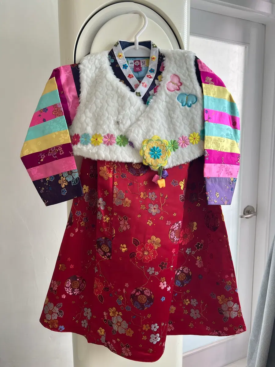 예닮 한복 6호 (110cm) 화사한 색동 저고리 새상품