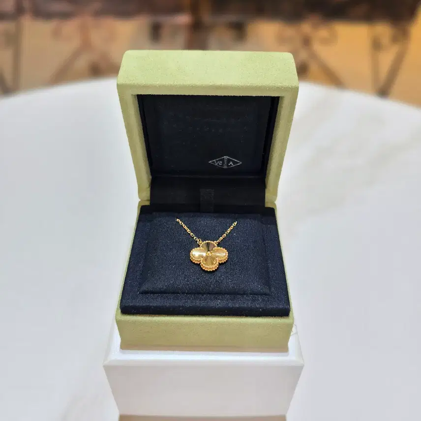 반클리프앤아펠 반클리프 알함브라 빈티지 기요세 18K JD789403 사진 1