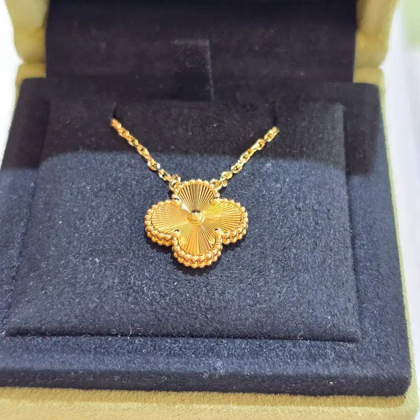 반클리프앤아펠 반클리프 알함브라 빈티지 기요세 18K JD789403 사진 3