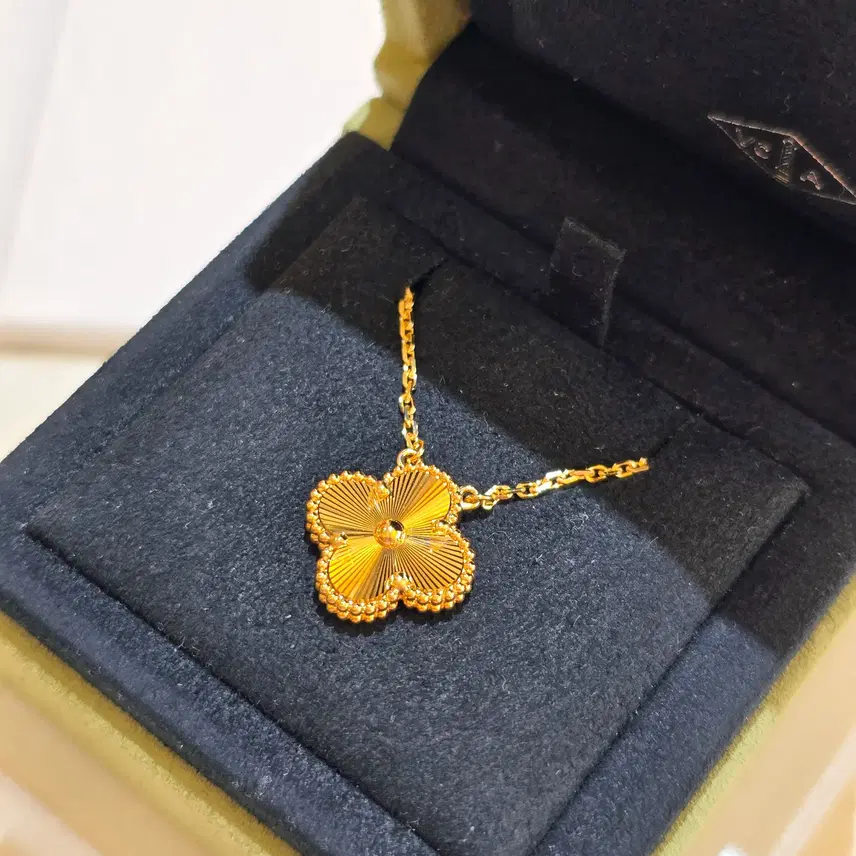 반클리프앤아펠 반클리프 알함브라 빈티지 기요세 18K JD789403 사진 4