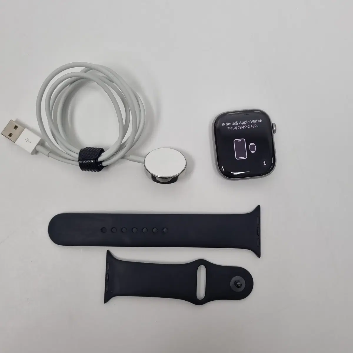 애플워치11 GPS 46MM 와이파이 스페이스그레이 알루미늄 블랙 스포츠밴드 MEV44KH/A