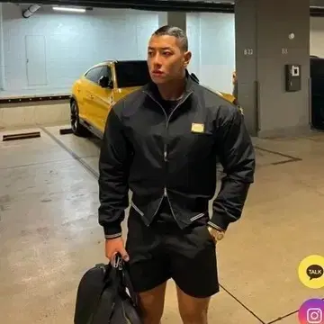 볼란테 골드탭 밴딩 자켓 1