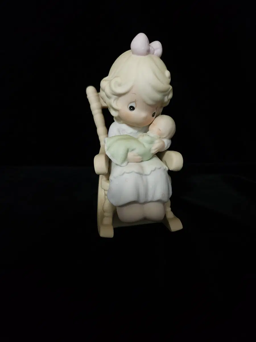 프레셔스 모먼트 피겨린