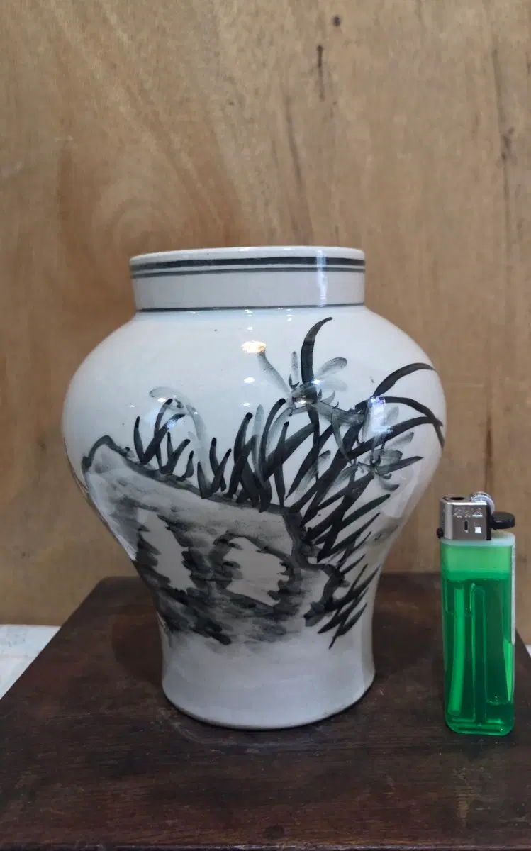 먹청화백자 손그림 도자기 화병