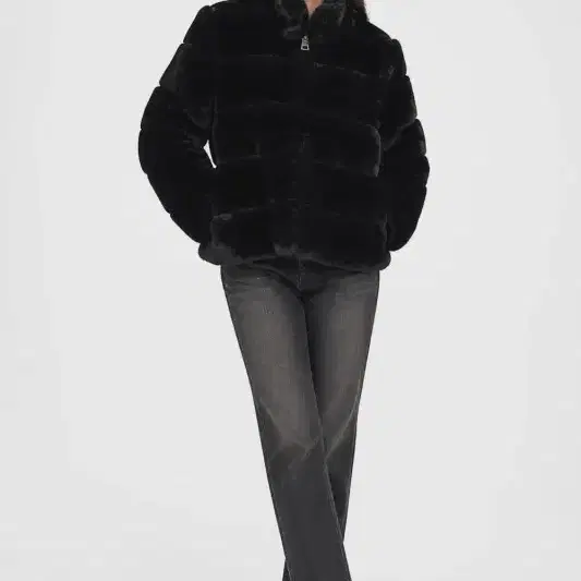 포커스 블랙 여자 프리 털코트 O4407