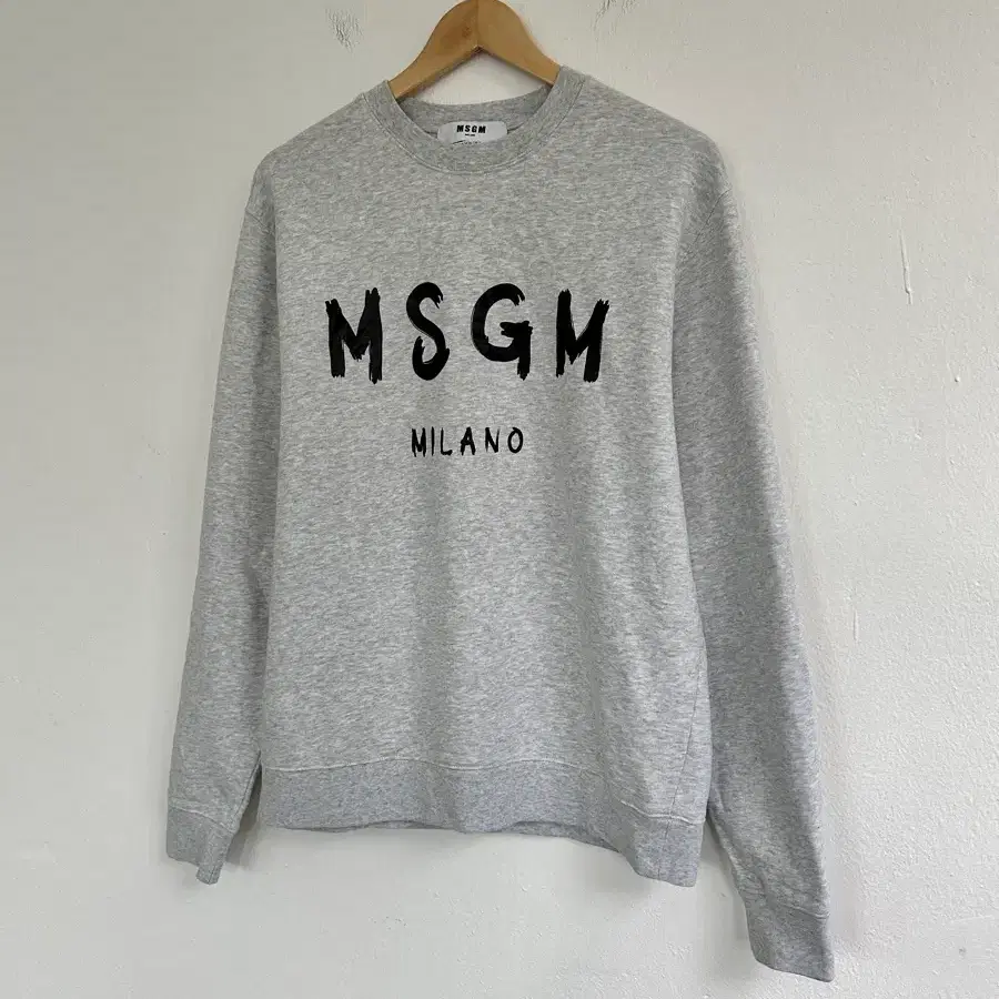 MSGM 브러시드 로고 맨투맨