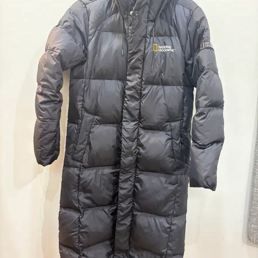 내셔널지오그래픽 롱패딩 블랙 덕다운