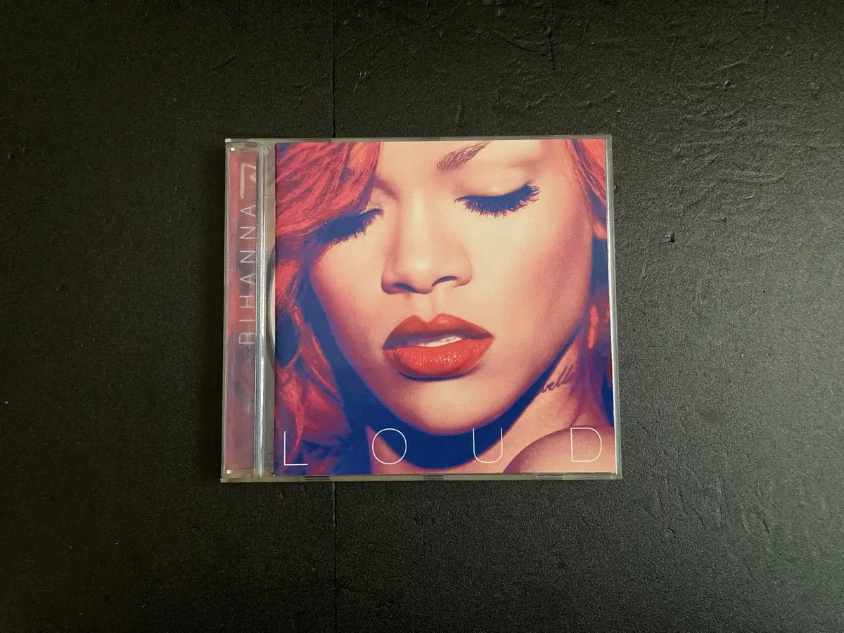 리한나 Rihanna-Loud 유럽발매 수입CD