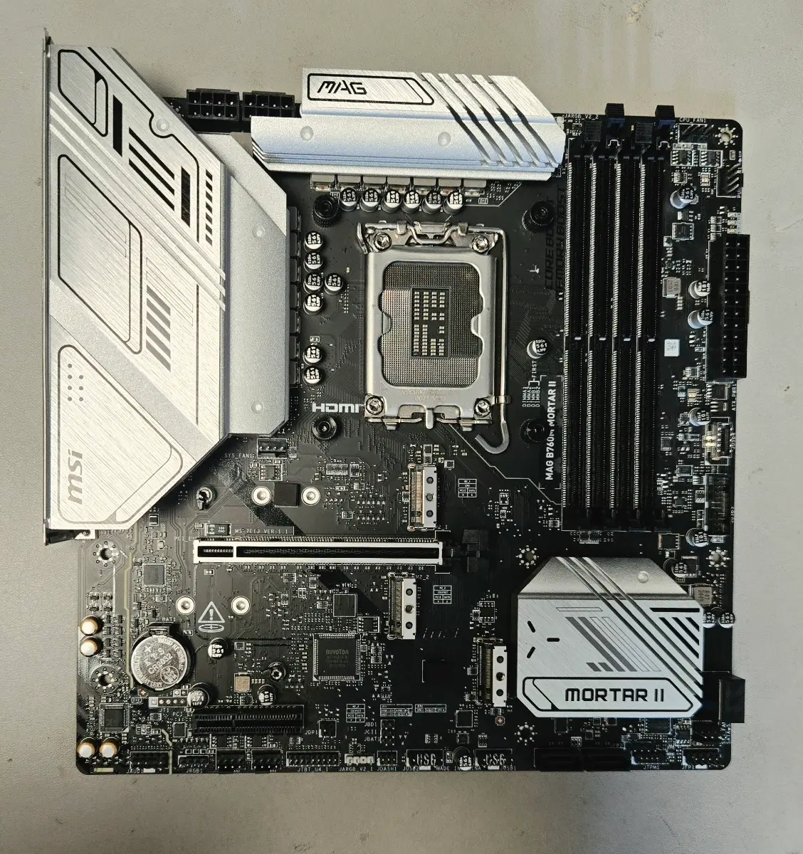 MSI MAG B760M 박격포 DDR5 메인보드