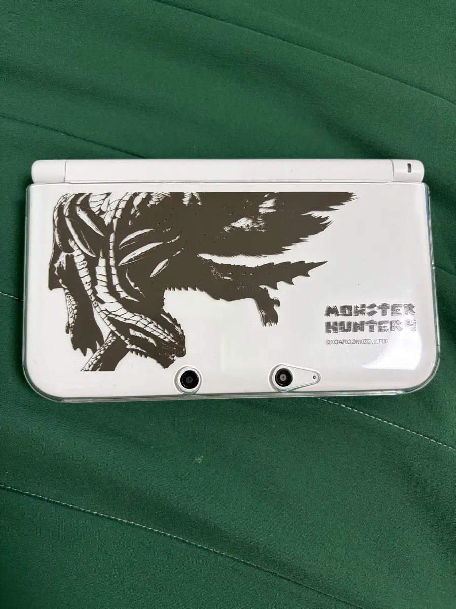 닌텐도 3ds xl 몬스터헌터 케이스