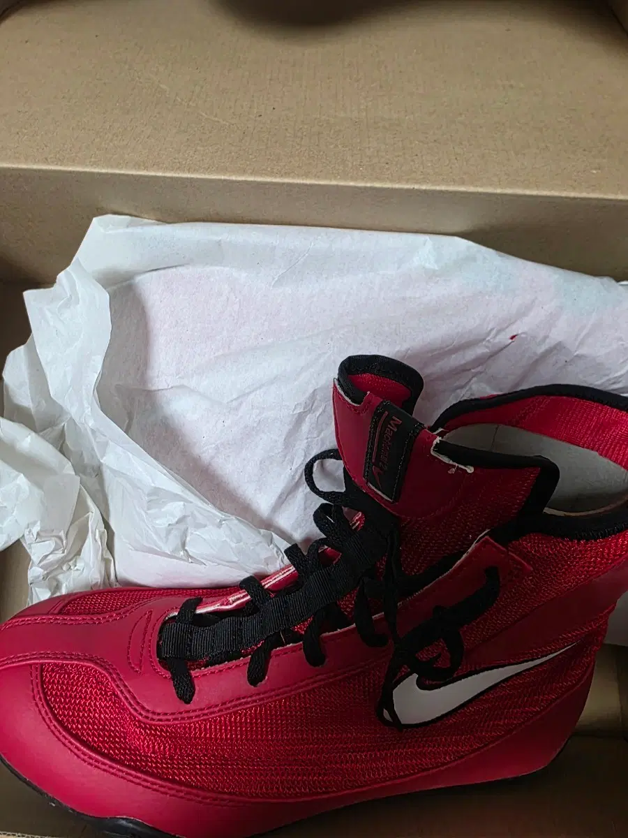 나이키 마초마이 복싱화 250 새상품 레드