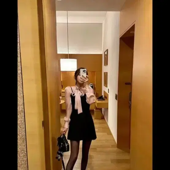 마리마켓 블랙 미니 원피스