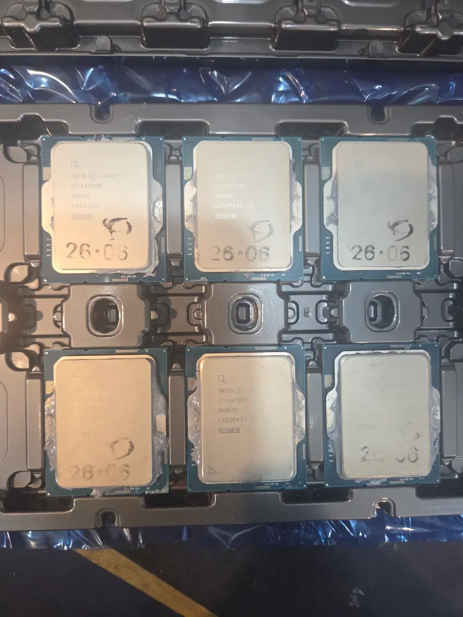 CPU i7 14700 ( 26년 6월제품) 14세대 최신 고성능 여러개 싸게 팝니다