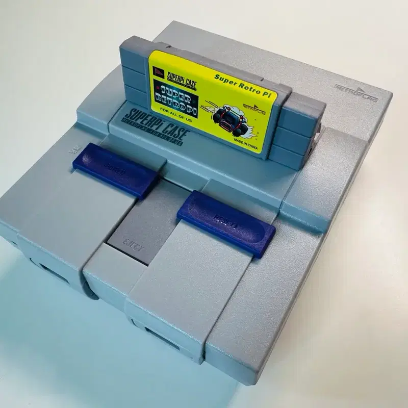 레트로플래그 닌텐도 SNES/SFC 슈퍼패미컴 케이스 라즈베이파이 3B기반 에뮬레이터 게임기 새상품 판매 (게임보이, DSL)