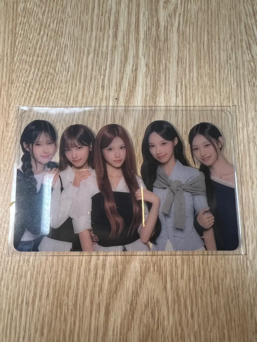 CU Rescene transparent photocard