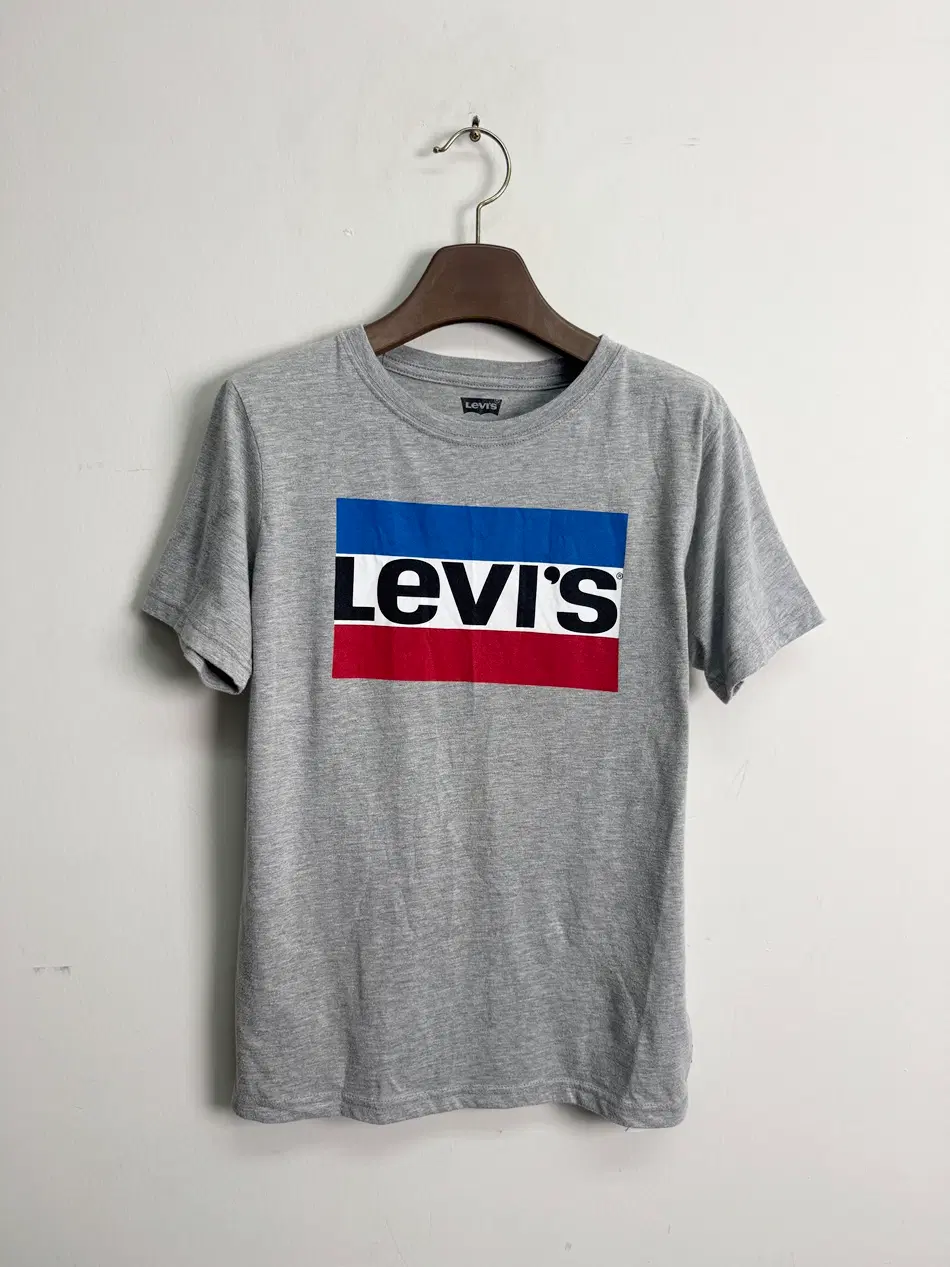 리바이스 키즈 (Levi's Kids) 박스 로고 반팔 티셔츠 (표기 L 152-158 / 국내 여성 55 추천)