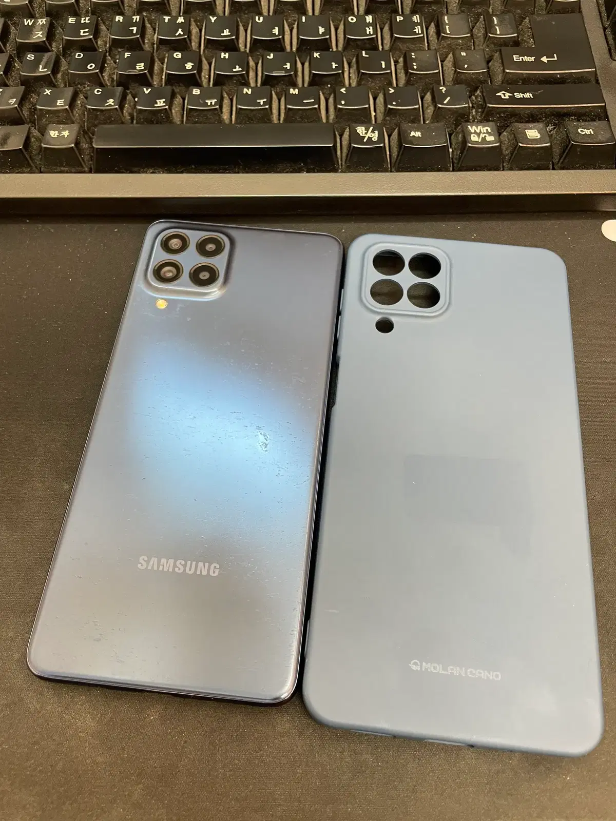 갤럭시퀀텀3 블루 128GB 무잔상 상태좋은 중고14만팝니다.