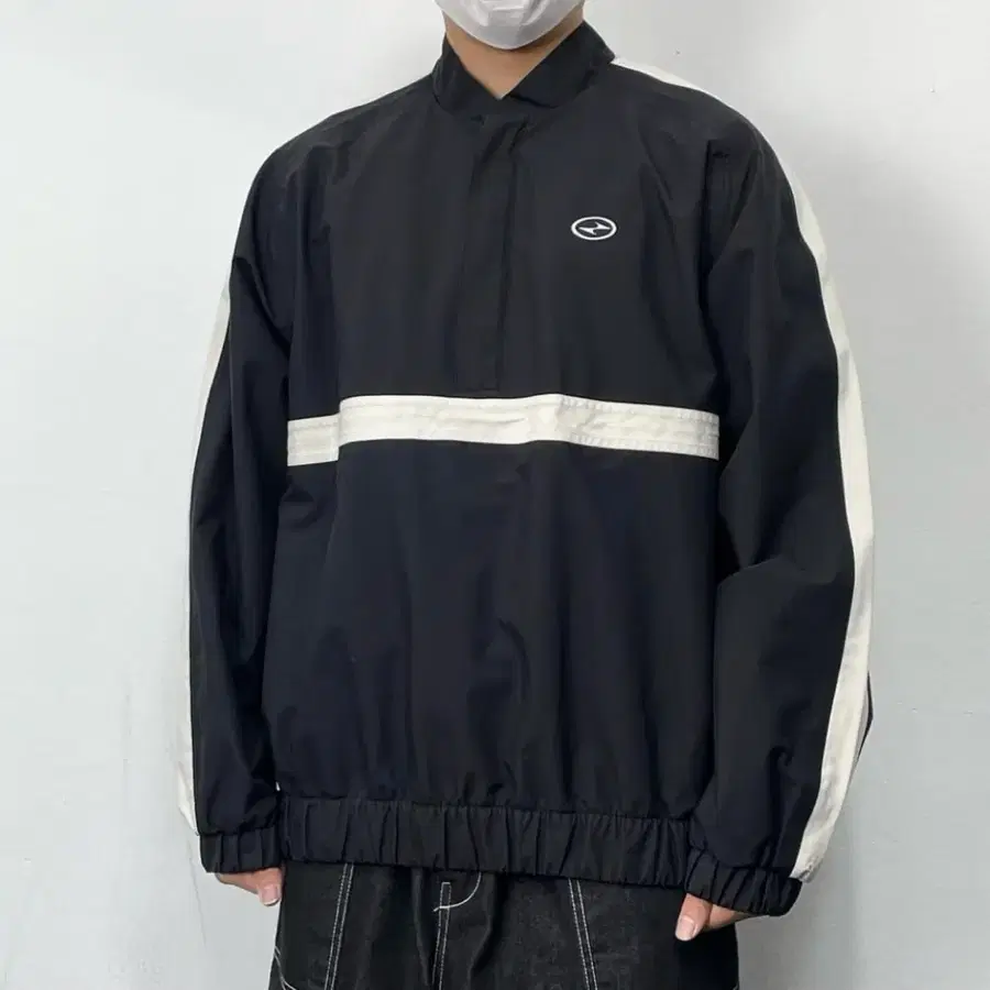 나이키 오레오 배색 아노락 하프집업