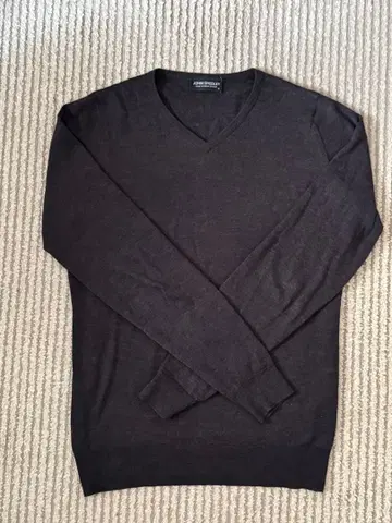 JOHN SMEDLEY 다크 브라운 메리노울 스웨터 V넥 S