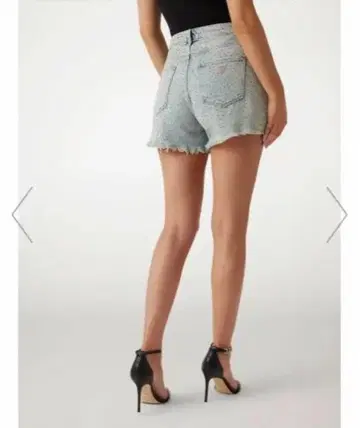 가격 인하 GUESS (W)RELAXED Midi Short