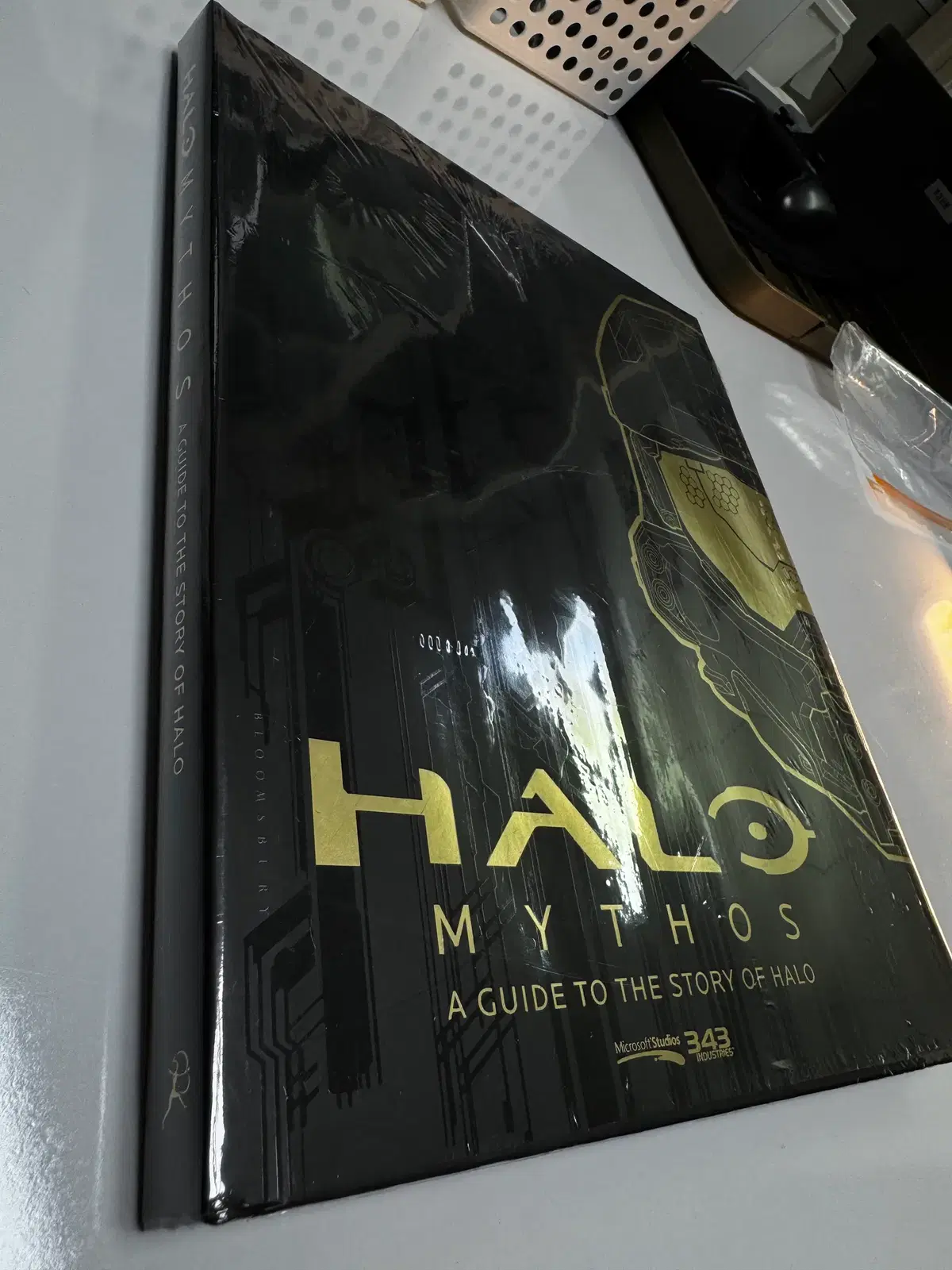HALO MYTHOS 스토리 가이드북 판매합니다